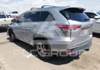 2015 Toyota Highlander photo