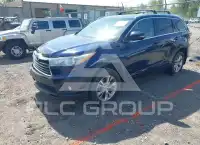 2015 Toyota Highlander фото