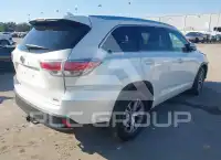 2015 Toyota Highlander фото