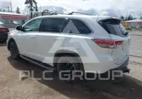 2015 Toyota Highlander photo