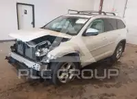 2015 Toyota Highlander фото