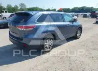 2015 Toyota Highlander фото