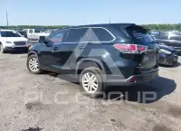 2015 Toyota Highlander фото