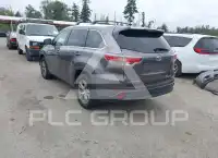 2015 Toyota Highlander фото