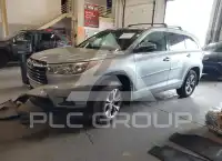 2015 Toyota Highlander photo