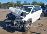 2015 Toyota Highlander photo