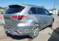 2015 Toyota Highlander фото