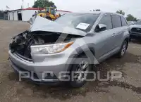 2015 Toyota Highlander фото