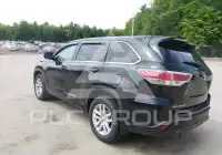 2015 Toyota Highlander photo