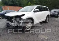 2015 Toyota Highlander фото