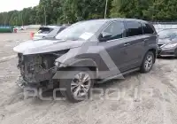 2015 Toyota Highlander photo