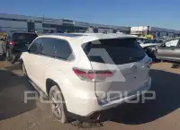 2015 Toyota Highlander фото