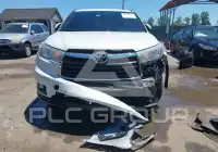 2015 Toyota Highlander photo