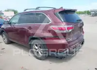 2015 Toyota Highlander photo