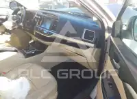 2015 Toyota Highlander фото