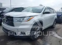 2015 Toyota Highlander фото