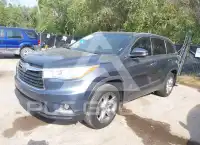 2015 Toyota Highlander фото