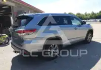 2015 Toyota Highlander фото