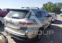 2015 Toyota Highlander фото