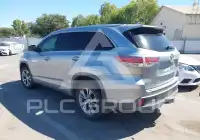 2015 Toyota Highlander фото
