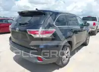 2015 Toyota Highlander photo