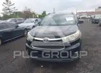 2015 Toyota Highlander photo