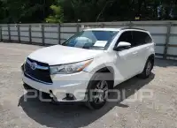 2015 Toyota Highlander фото