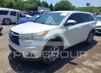 2015 Toyota Highlander photo