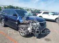 2015 Toyota Highlander фото