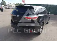 2015 Toyota Highlander photo