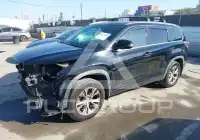 2015 Toyota Highlander фото
