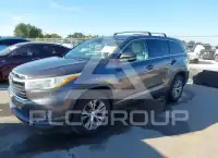 2015 Toyota Highlander фото