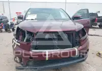 2015 Toyota Highlander photo