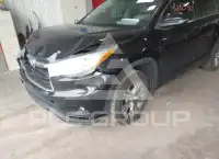 2015 Toyota Highlander фото