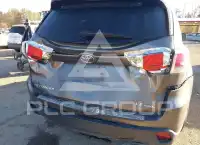 2015 Toyota Highlander photo