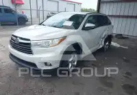 2015 Toyota Highlander фото