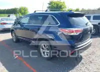 2015 Toyota Highlander фото