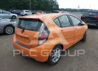 2015 Toyota PRIUS photo