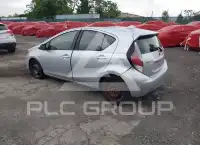 2015 Toyota PRIUS фото