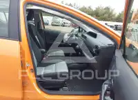 2015 Toyota PRIUS фото