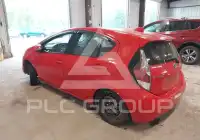 2015 Toyota PRIUS фото