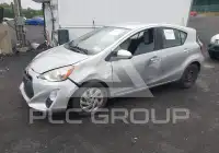 2015 Toyota PRIUS фото