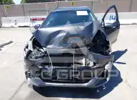 2015 Toyota PRIUS фото