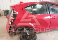2015 Toyota PRIUS фото