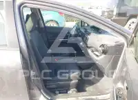 2015 Toyota PRIUS фото