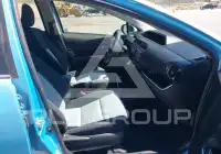 2015 Toyota PRIUS фото
