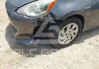 2015 Toyota PRIUS фото