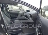2015 Toyota PRIUS фото