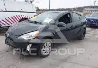 2015 Toyota PRIUS фото