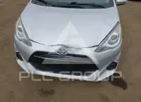 2015 Toyota PRIUS photo